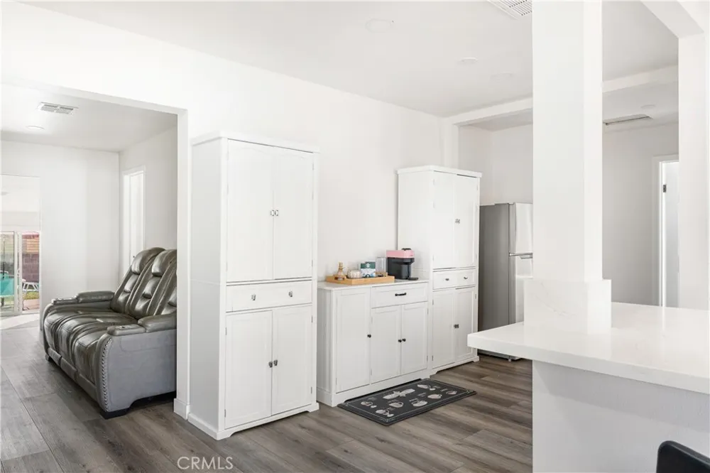 8030 Blandwood Downey, CA 90240