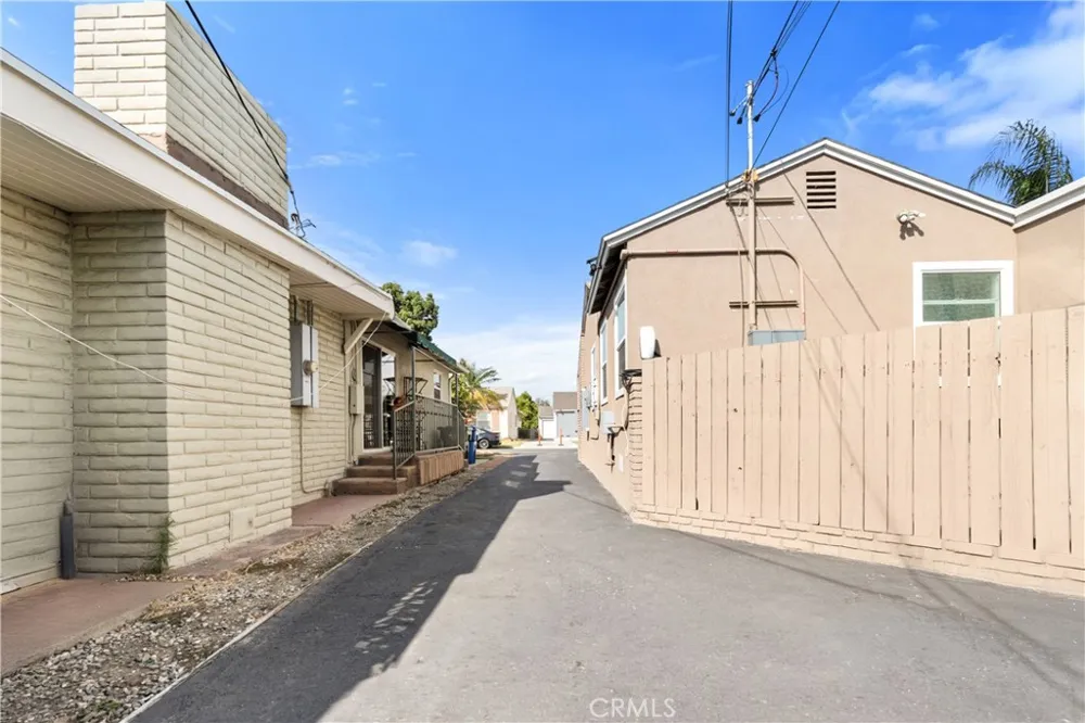 8030 Blandwood Downey, CA 90240
