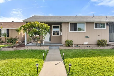 8030 Blandwood