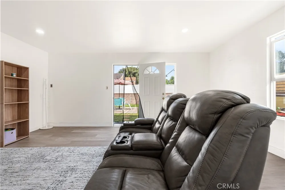 8030 Blandwood Downey, CA 90240