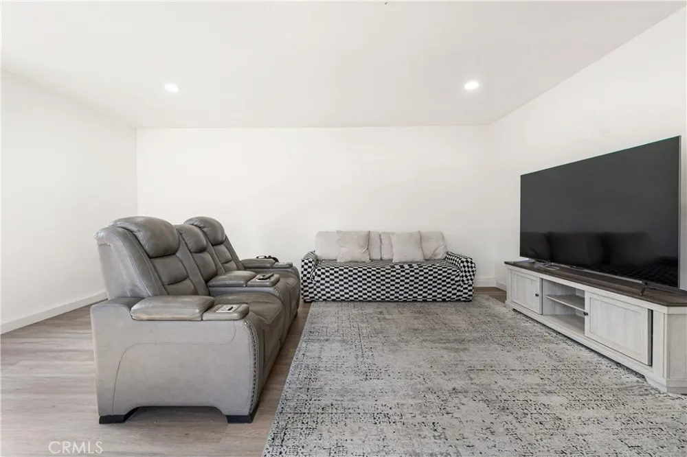 8030 Blandwood Downey, CA 90240