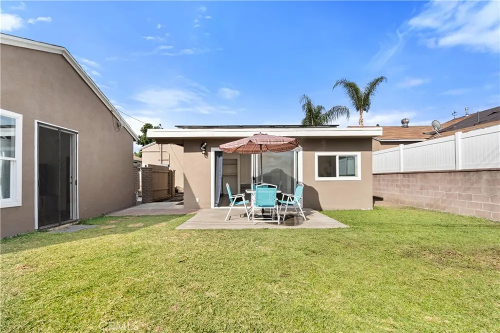 8030 Blandwood Downey, CA 90240