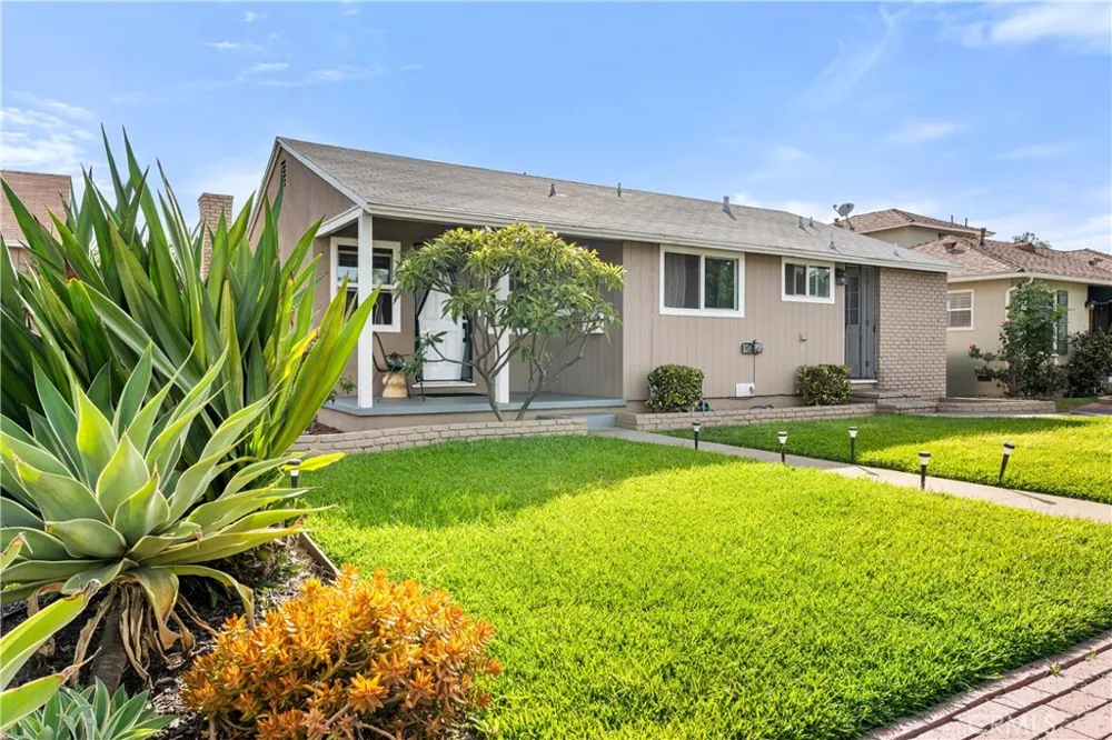 8030 Blandwood Downey, CA 90240