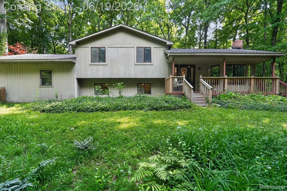 4200 Stockemer White Lake Charter Township, MI 48383