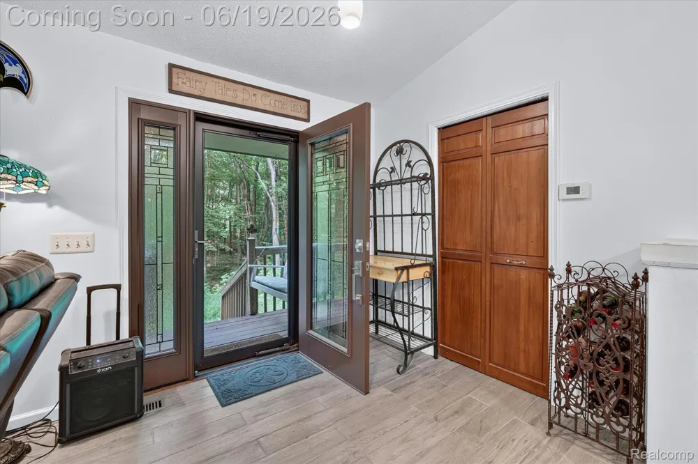 4200 Stockemer White Lake Charter Township, MI 48383