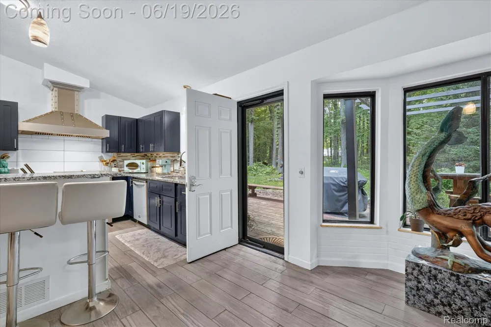 4200 Stockemer White Lake Charter Township, MI 48383