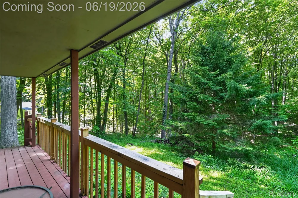 4200 Stockemer White Lake Charter Township, MI 48383
