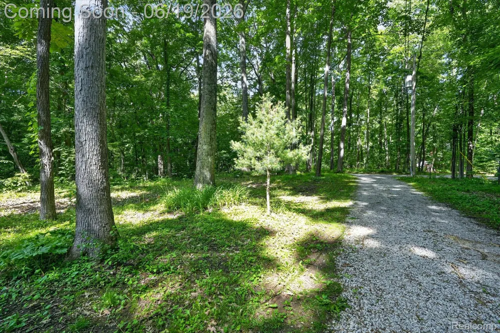 4200 Stockemer White Lake Charter Township, MI 48383