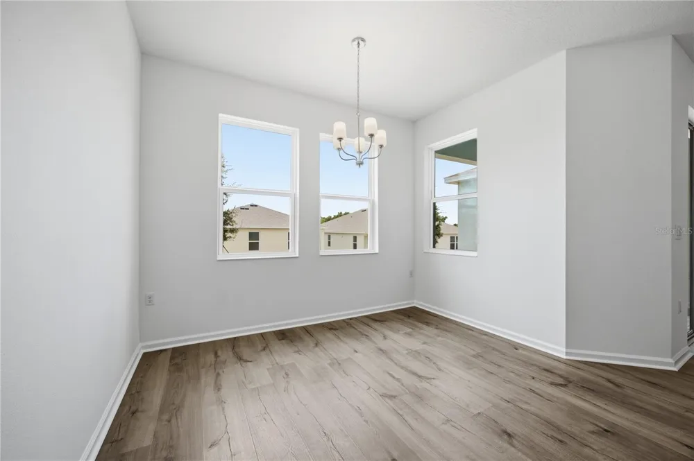 6209 SANDERS GROVE CIRCLE Okahumpka, FL 34762