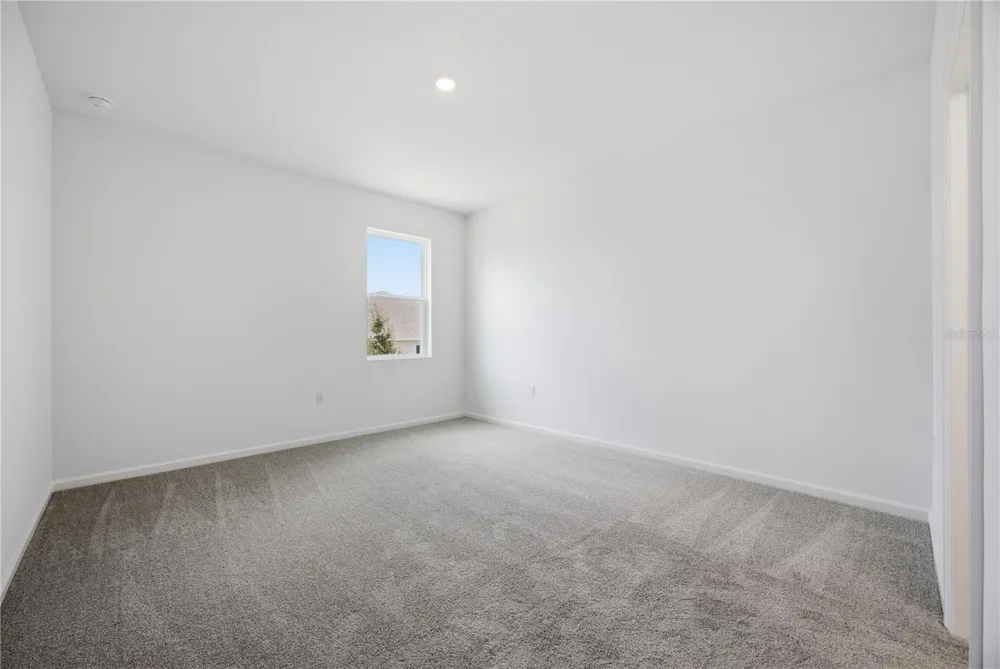6209 SANDERS GROVE CIRCLE Okahumpka, FL 34762