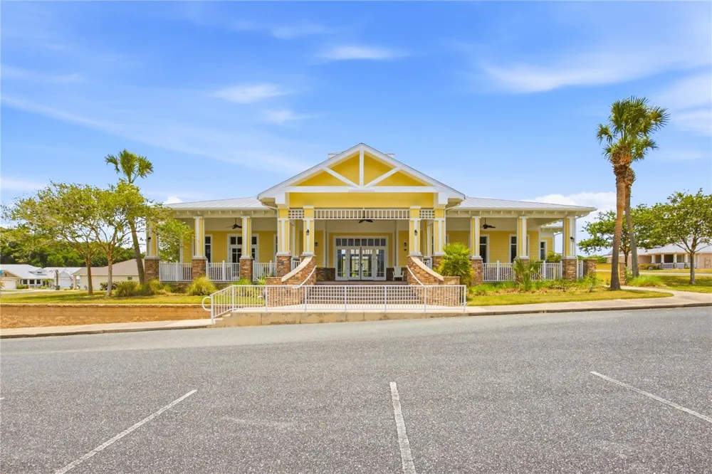 6209 SANDERS GROVE CIRCLE Okahumpka, FL 34762