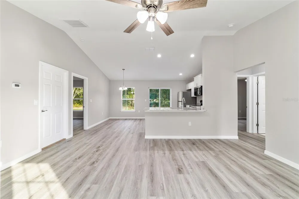 13761 SE 101ST TERRACE Belleview, FL 34420