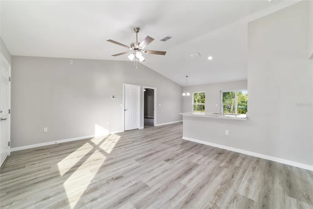 13761 SE 101ST TERRACE Belleview, FL 34420