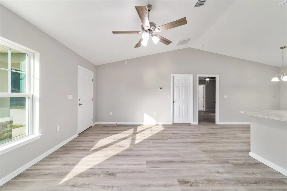 13761 SE 101ST TERRACE Belleview, FL 34420