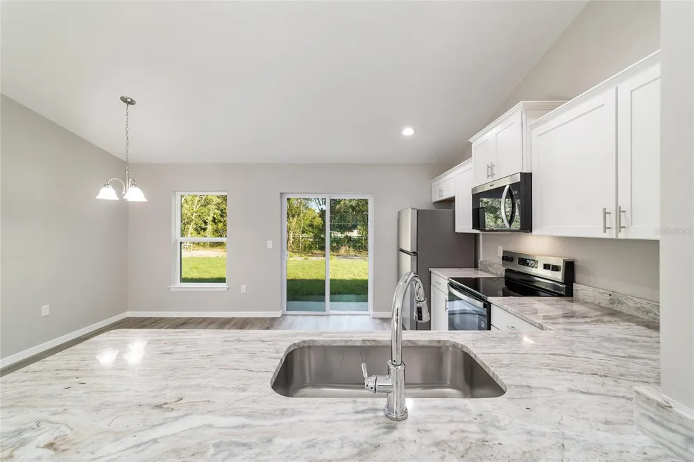 13761 SE 101ST TERRACE Belleview, FL 34420