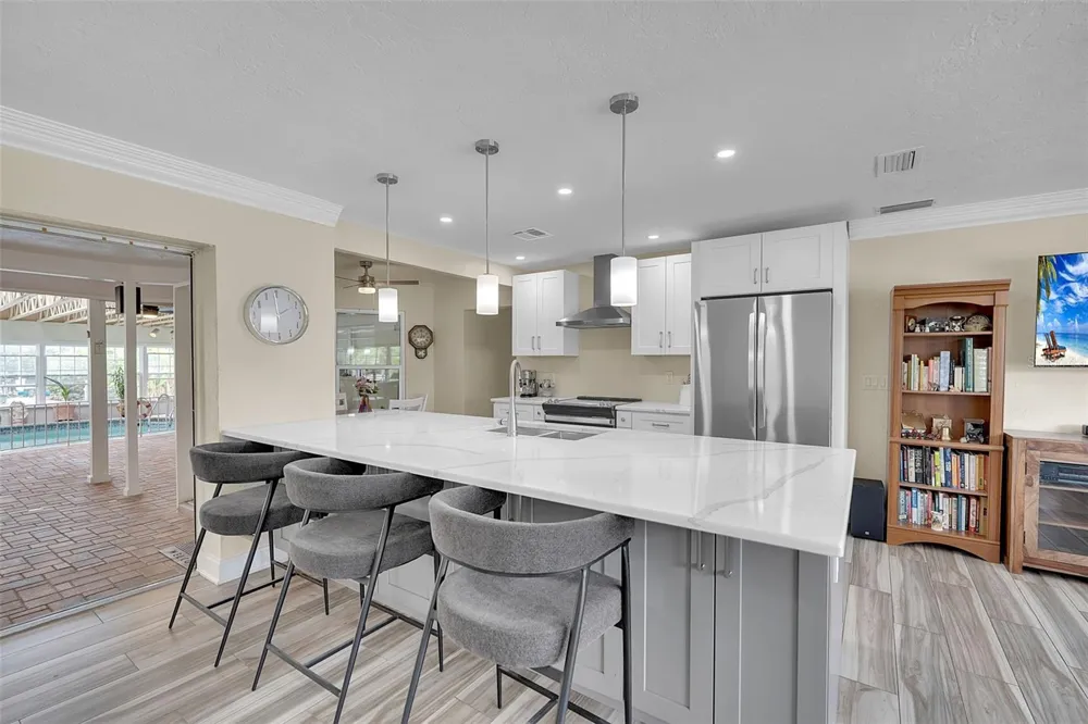 332 SHORE DRIVE Ellenton, FL 34222