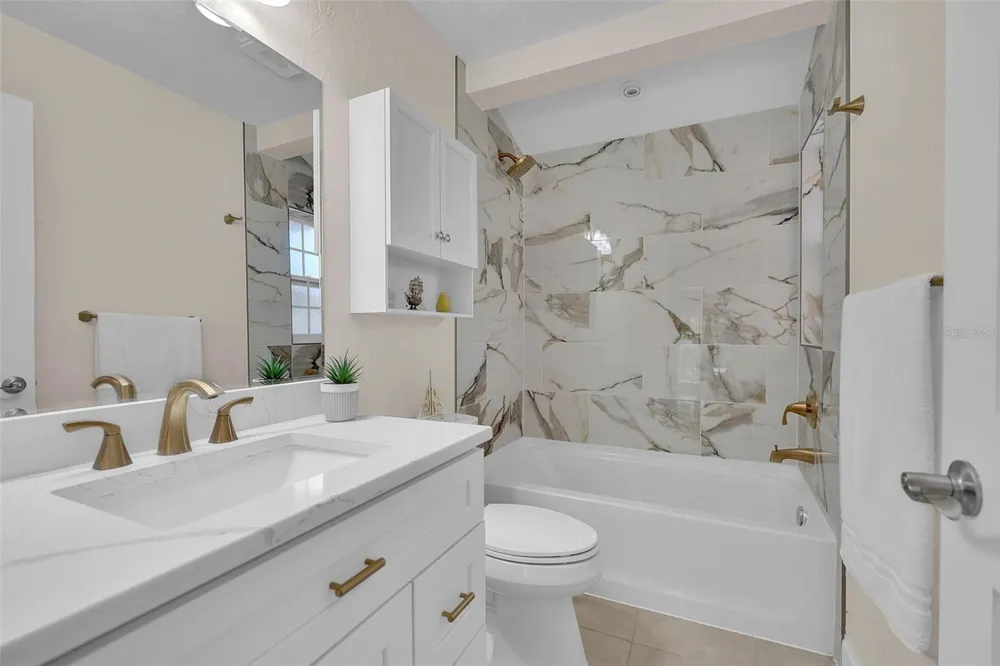 332 SHORE DRIVE Ellenton, FL 34222