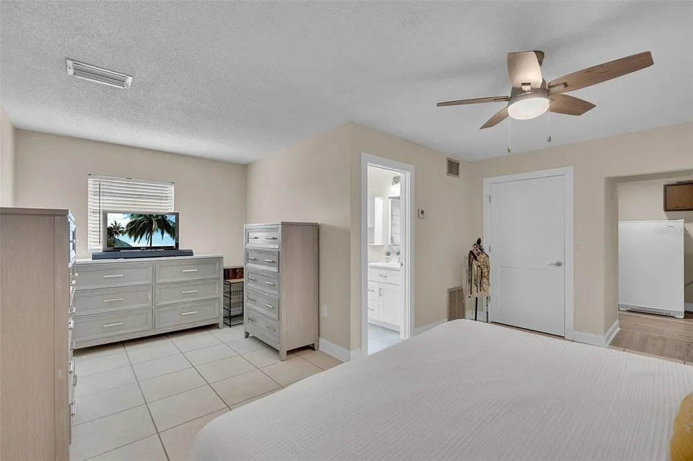 332 SHORE DRIVE Ellenton, FL 34222