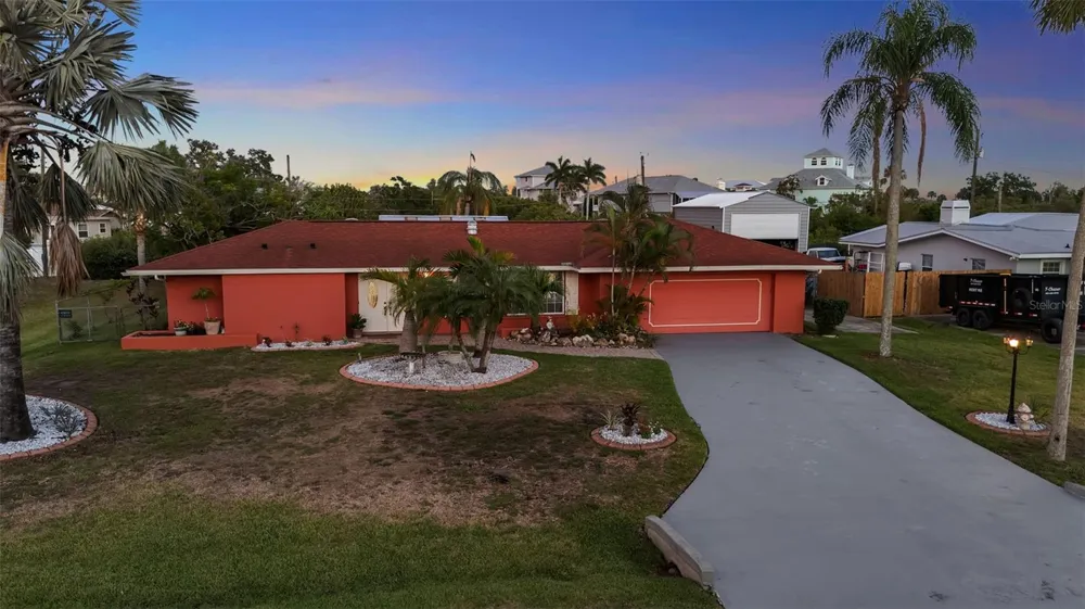 332 SHORE DRIVE Ellenton, FL 34222