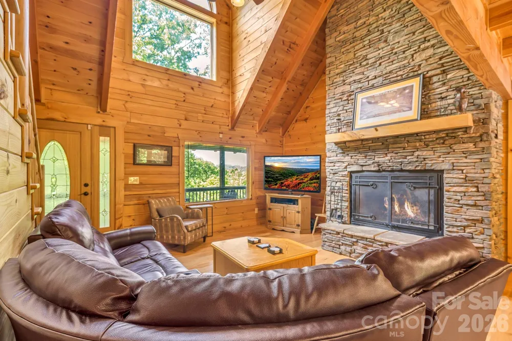 328 Nile Park Drive Blowing Rock, NC 28605