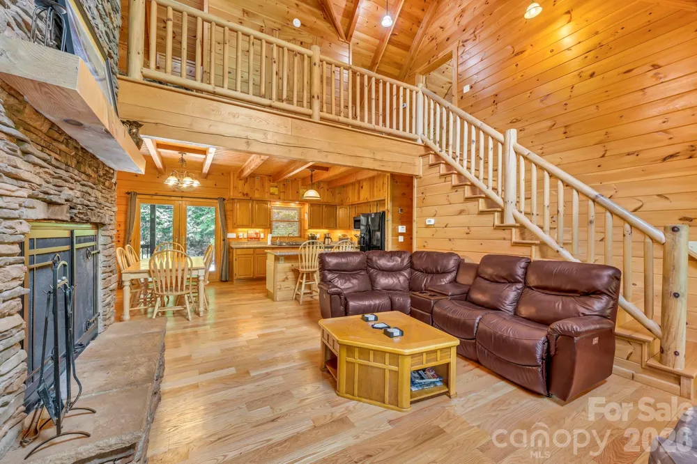 328 Nile Park Drive Blowing Rock, NC 28605