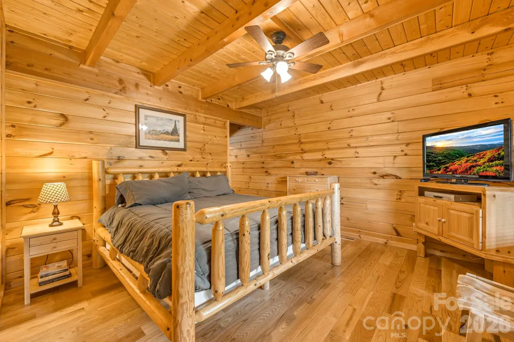 328 Nile Park Drive Blowing Rock, NC 28605