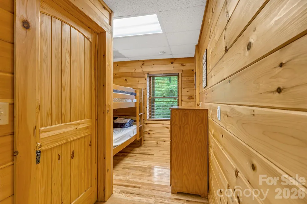 328 Nile Park Drive Blowing Rock, NC 28605