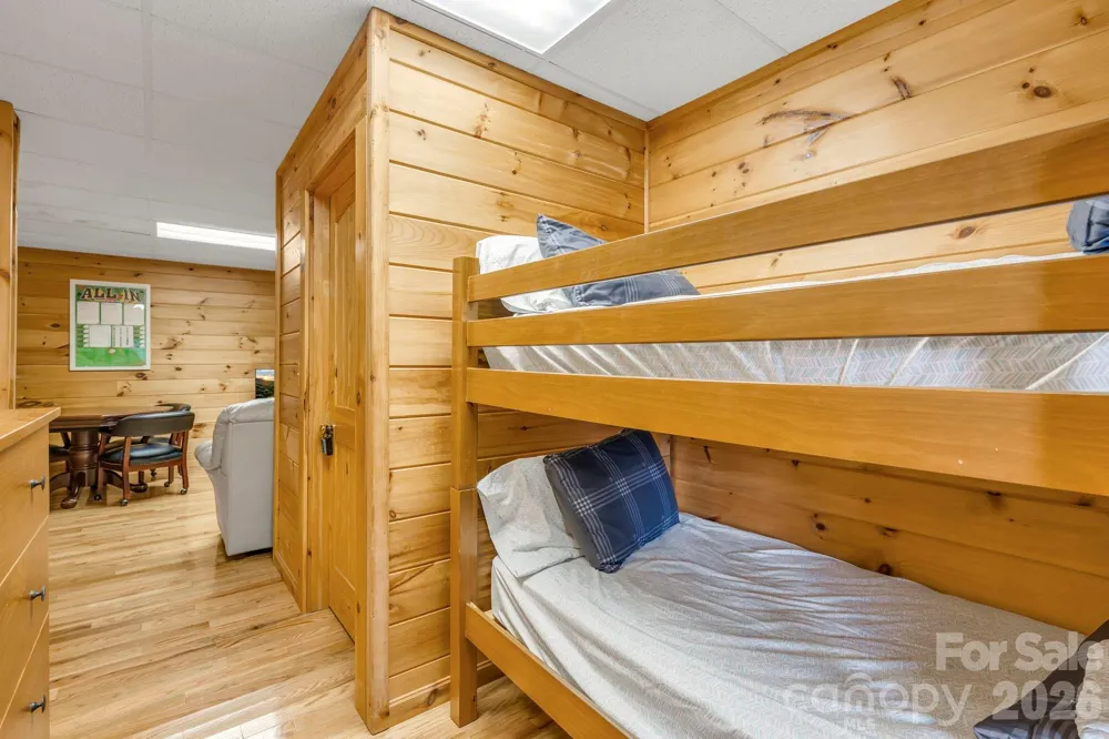 328 Nile Park Drive Blowing Rock, NC 28605