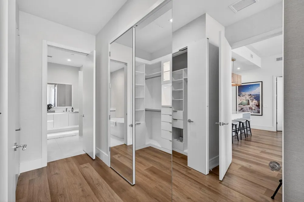 220 Lake Shore Drive #613 Lake Park, FL 33403