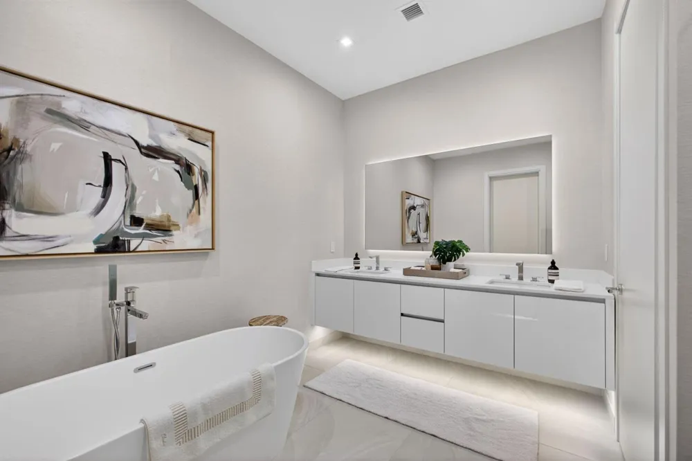 220 Lake Shore Drive #613 Lake Park, FL 33403