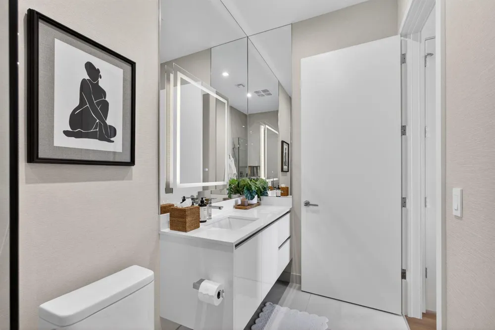 220 Lake Shore Drive #613 Lake Park, FL 33403