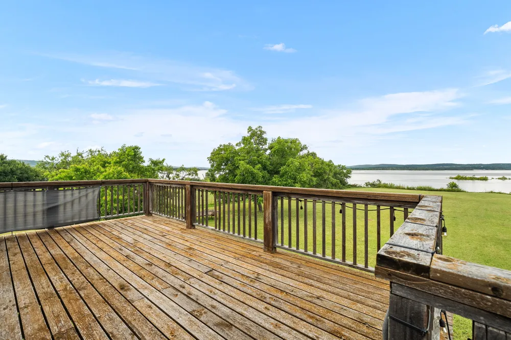 132 Blue Bird Lane Tow, TX 78657
