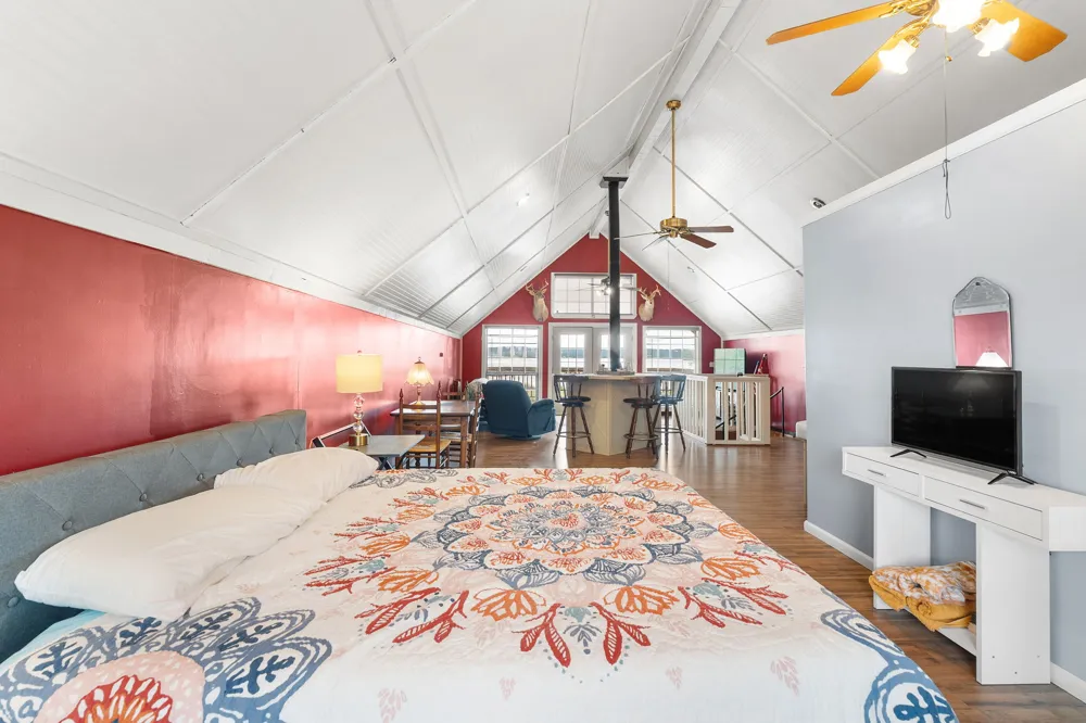 132 Blue Bird Lane Tow, TX 78657