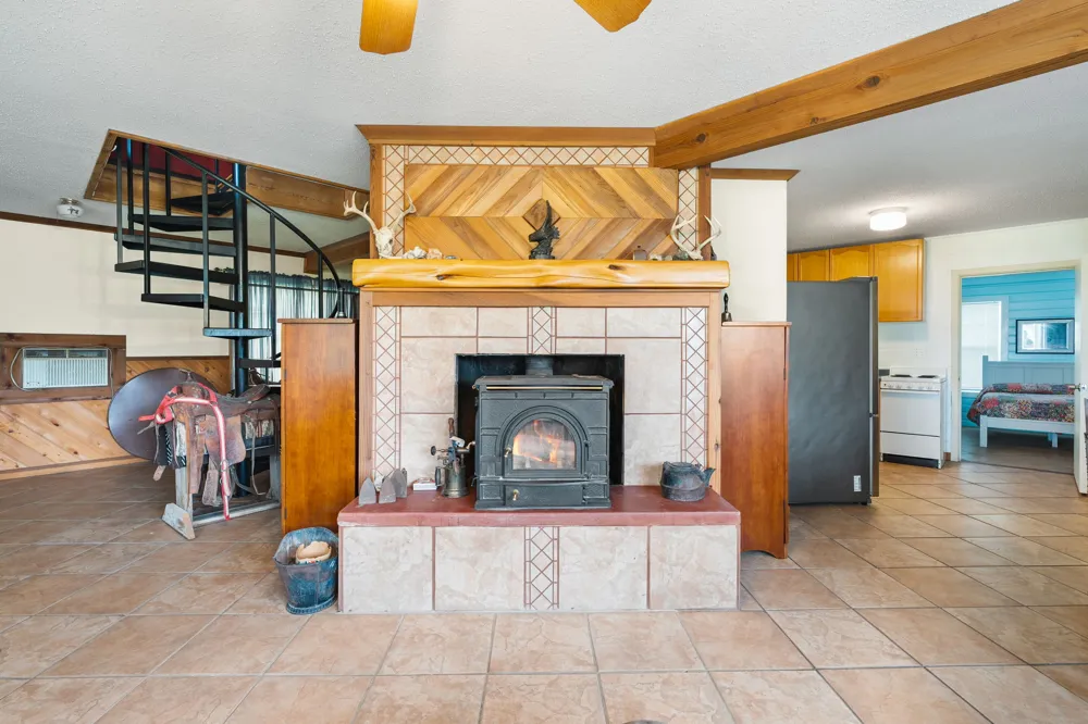 132 Blue Bird Lane Tow, TX 78657