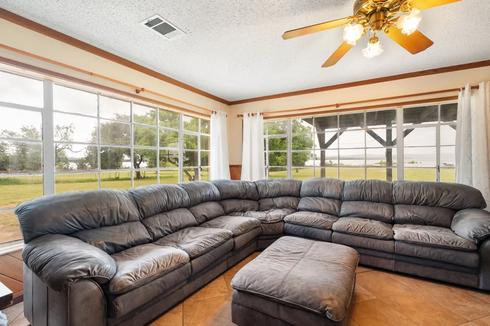 132 Blue Bird Lane Tow, TX 78657