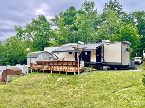 226 Saddle Ridge Drive