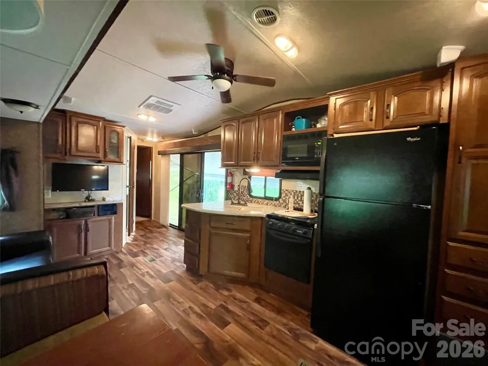 226 Saddle Ridge Drive Ennice, NC 28623