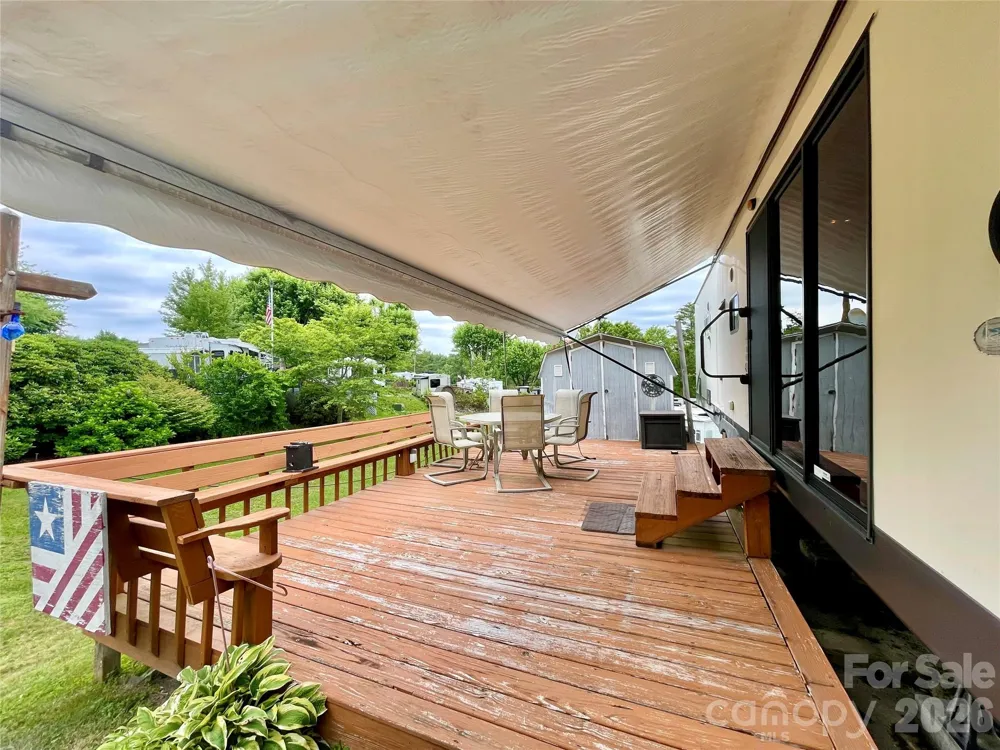 226 Saddle Ridge Drive Ennice, NC 28623