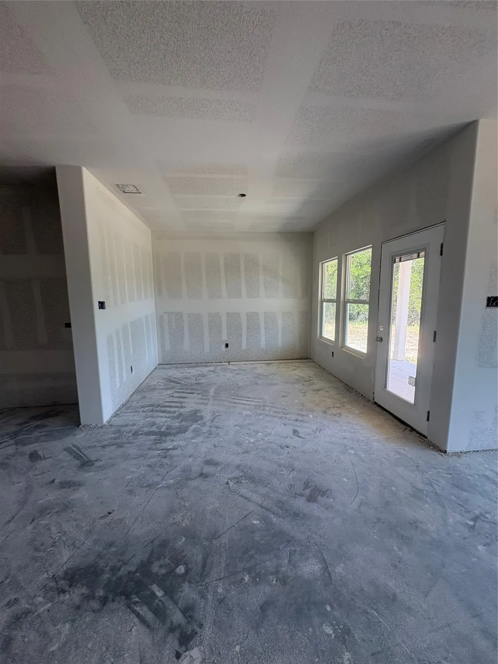 281 Zebrastone Way Poolville, TX 76487