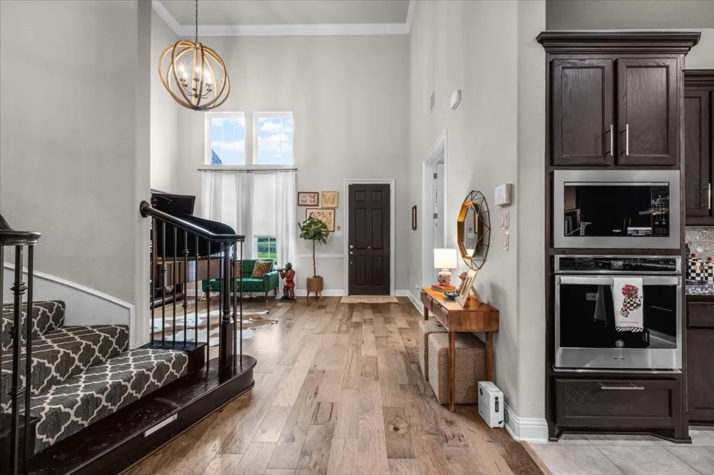1725 Crested Ridge Road Fort Worth, TX 76008