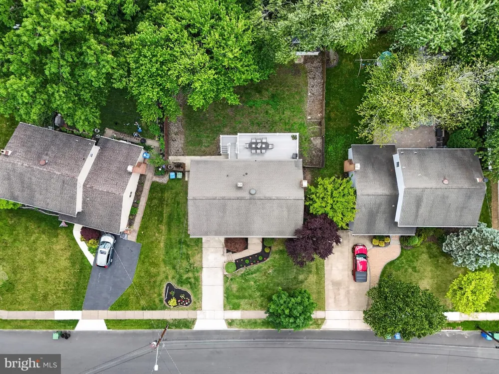 42 REGENT ROAD Cherry Hill, NJ 08003