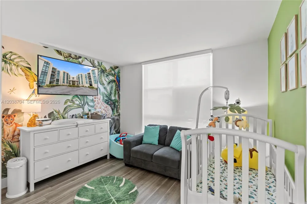 2055 SW 122nd Ave #326 Miami, FL 33175