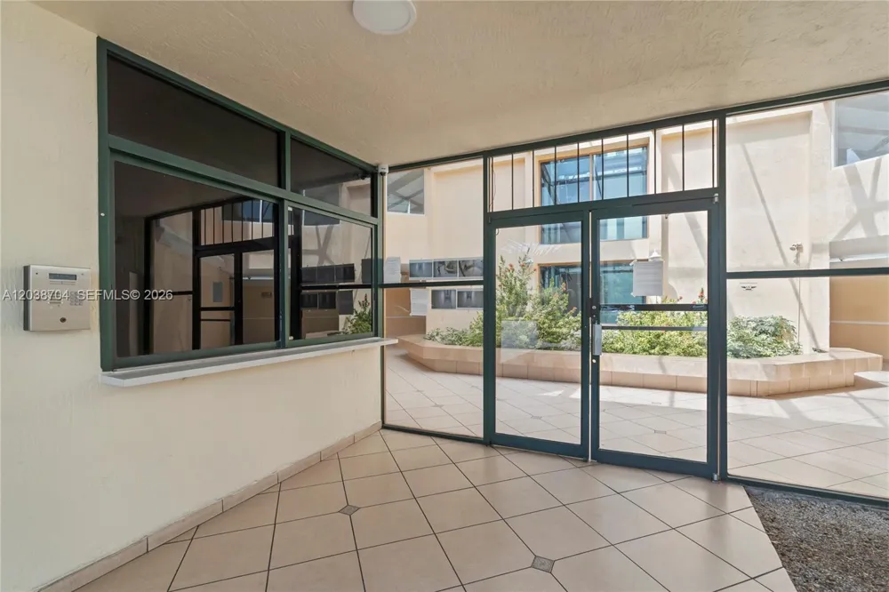 2055 SW 122nd Ave #326 Miami, FL 33175