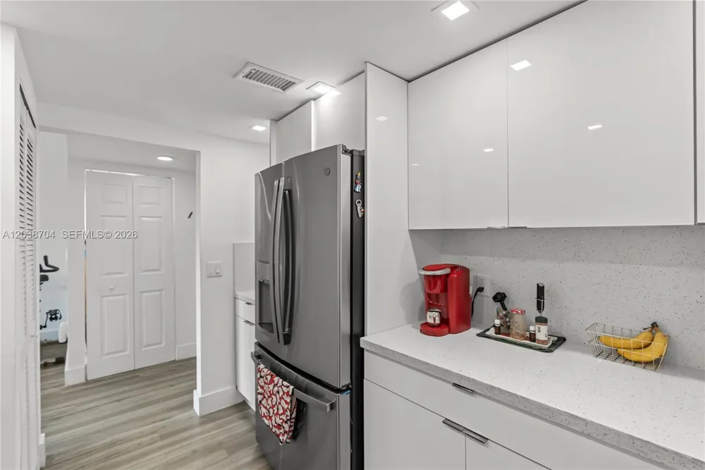 2055 SW 122nd Ave #326 Miami, FL 33175