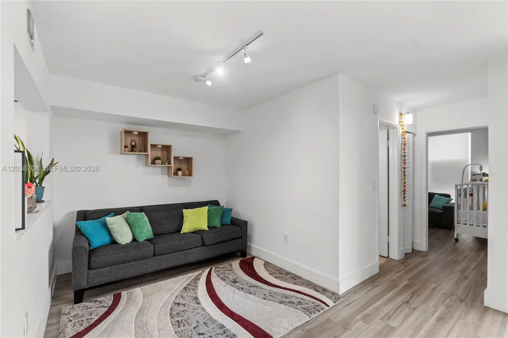 2055 SW 122nd Ave #326 Miami, FL 33175