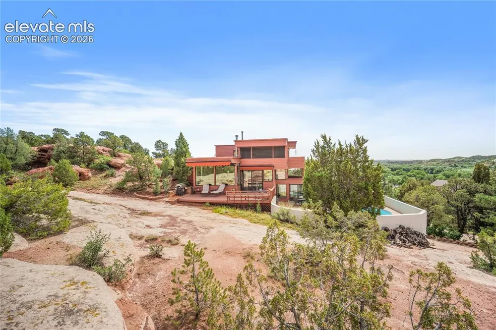 133 Via Vallecito Manitou Springs, CO 80829