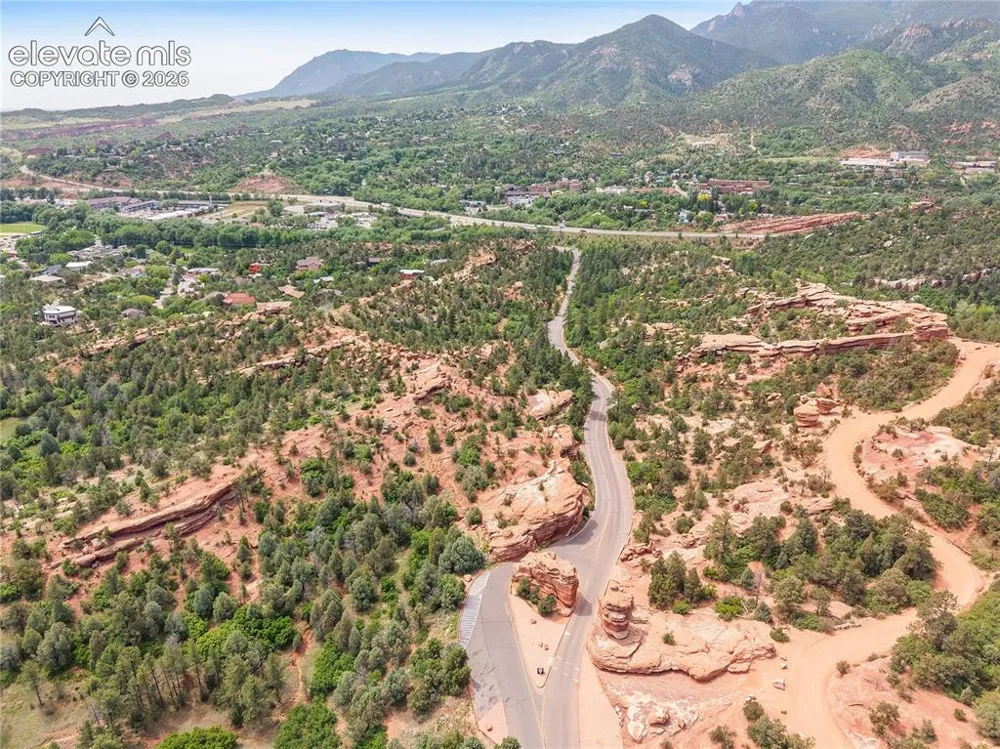 133 Via Vallecito Manitou Springs, CO 80829