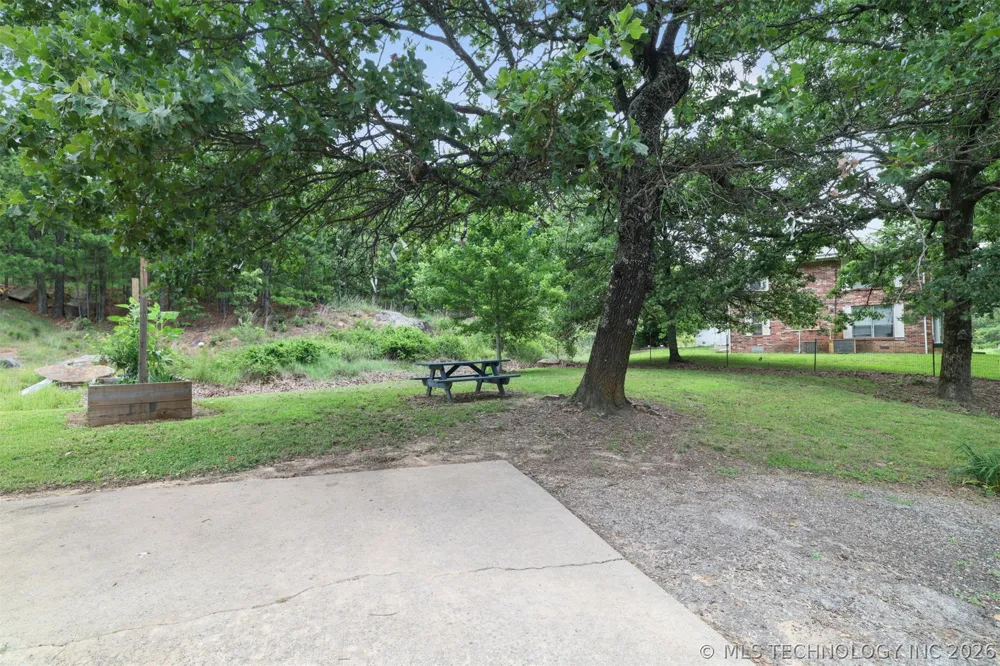 50125 State Highway 82 Talihina, OK 74571