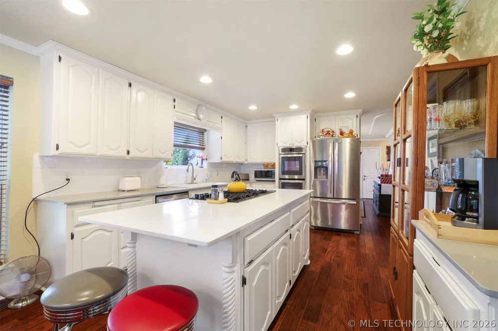 50125 State Highway 82 Talihina, OK 74571