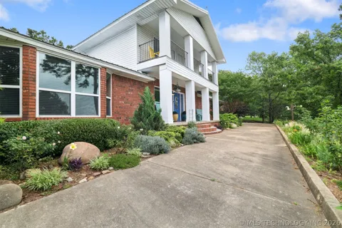 50125 State Highway 82